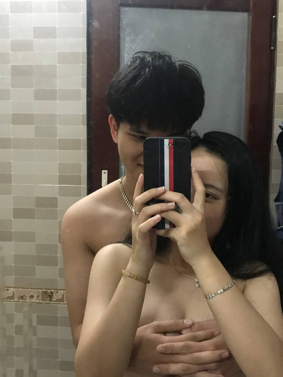 Chồng còng lưng đi làm vợ ở nhà địt nhau Meari Tachibana